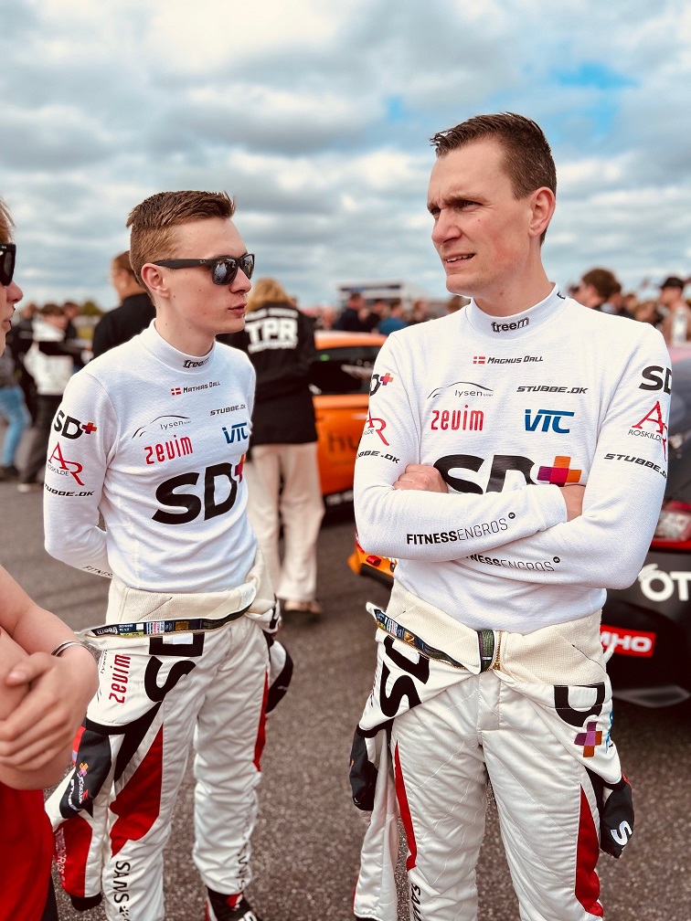 Mathias og Magnus Dall.
(Foto: Dall Racing)